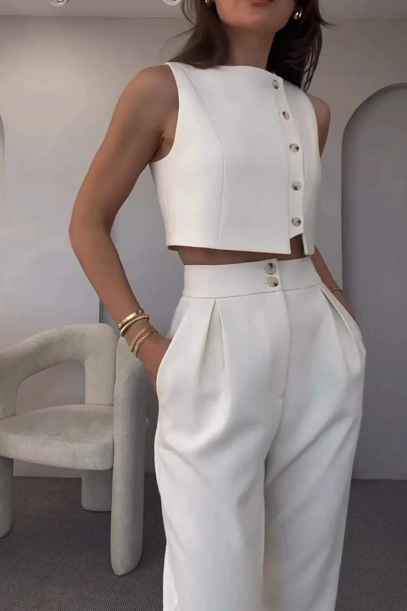 Noelia – Elegant Two-Piece Set